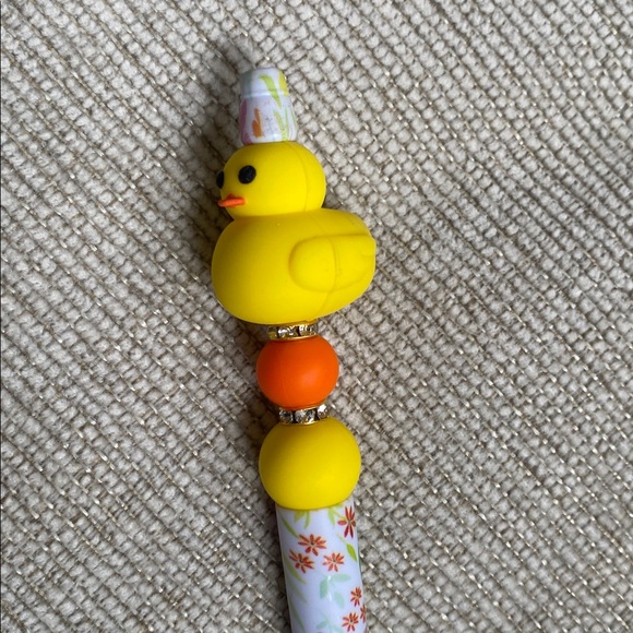 Duck 🦆 Pen - Picture 2 of 3